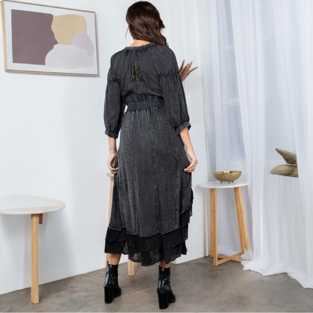 Young Threads Effortless Elegance Sheared & Elastic V-neck Dress - Picture 2 of 12